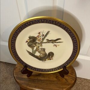 Lenox Woodland Wildlife Plate with Gold Accents
Squirrels. Stand included.